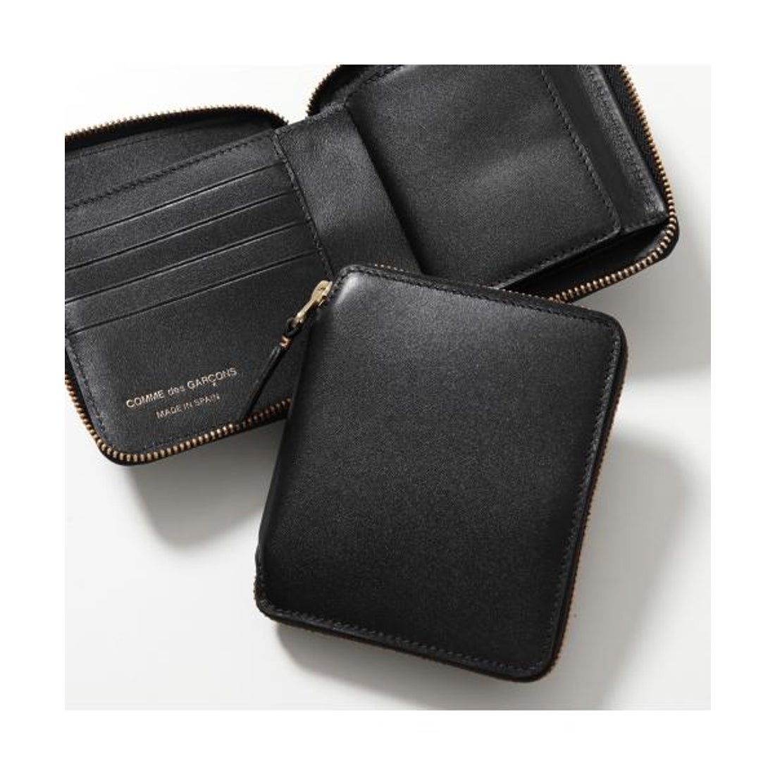 コムデギャルソン COMME des GARCONS COMME DES GARCONS 二つ折り財布