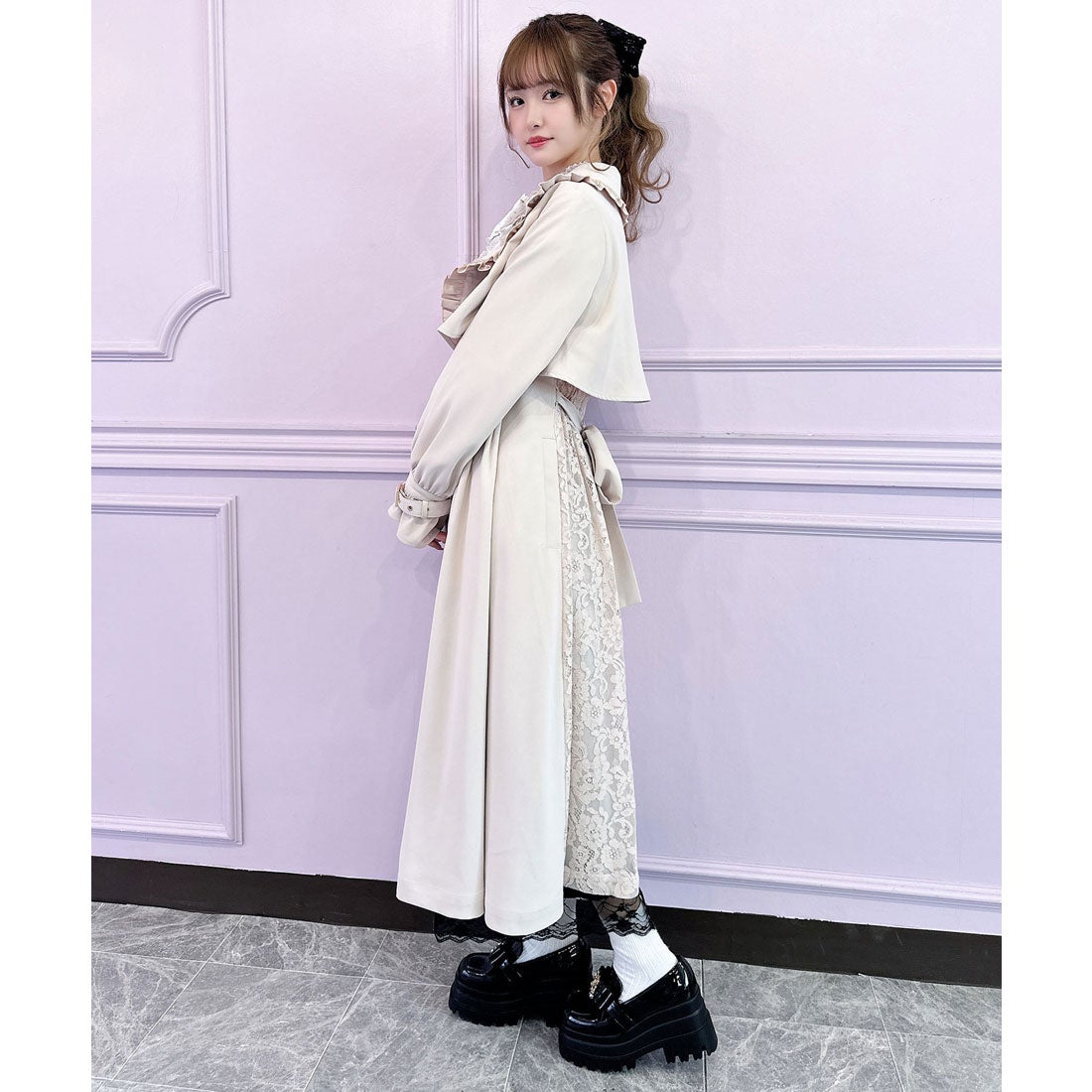 クチュールバイロジータ couture BY ROJITA バックレース切替トレンチ