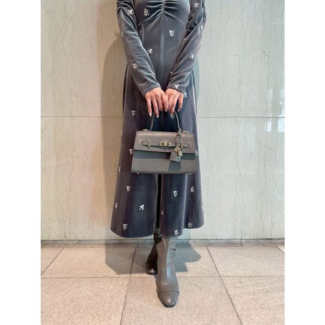 セルフォード CELFORD 花柄刺繍ベロアワンピース （IVR