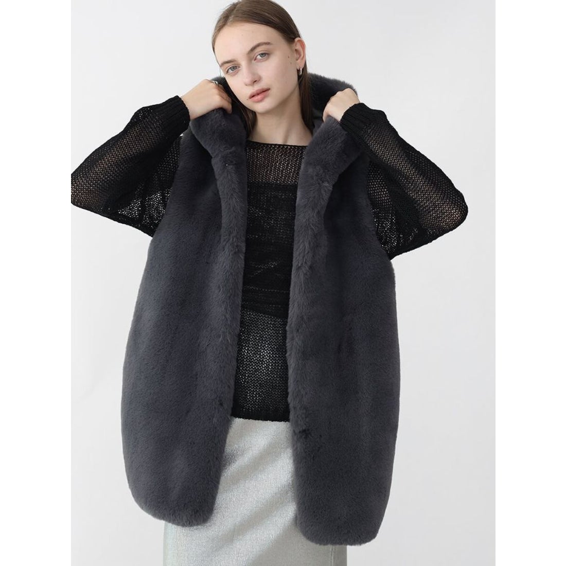 アーガ Aga THAIGREEN エコファーベスト （チャコールグレー