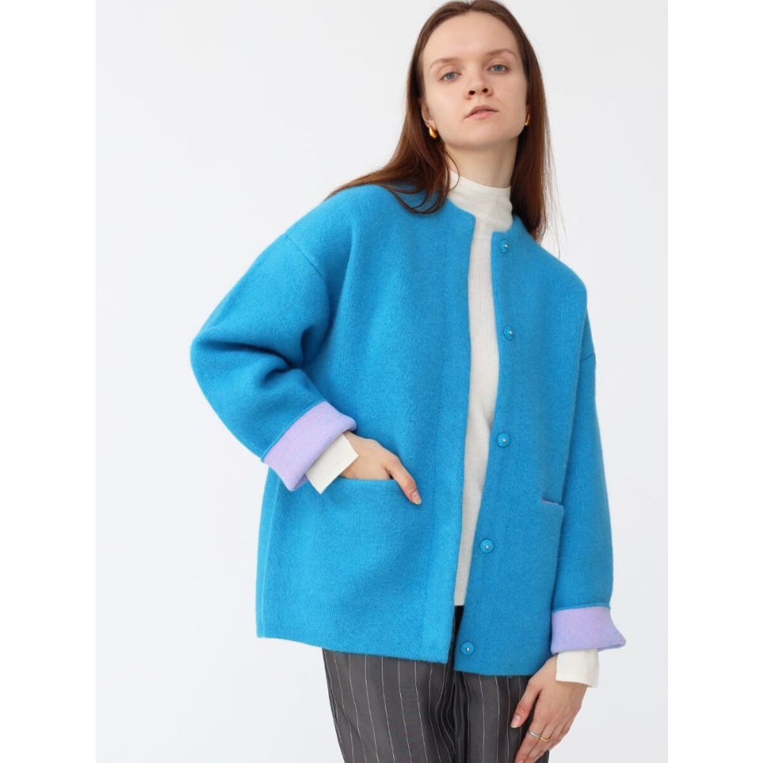 アーガ Aga バイカラーラクーンニットカーディガン （ロイヤルブルー