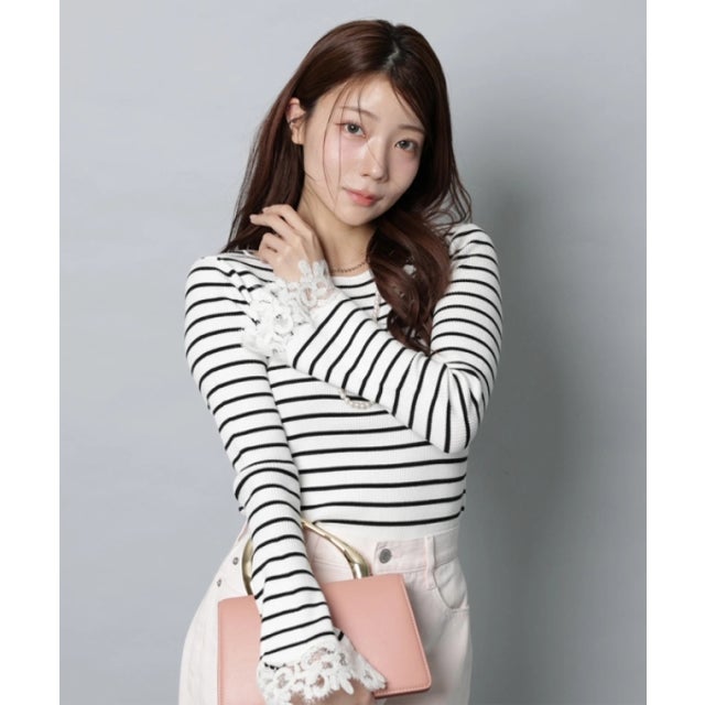 アプワイザー・リッシェ Apuweiser-riche ショルダーフリルドッキング