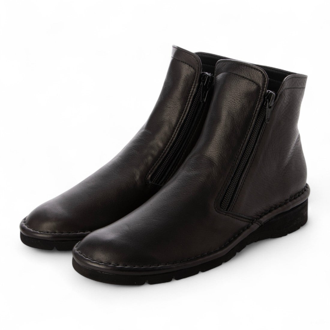 アトリエ Atelier ソフトレザーショートブーツ （ブラック） -靴