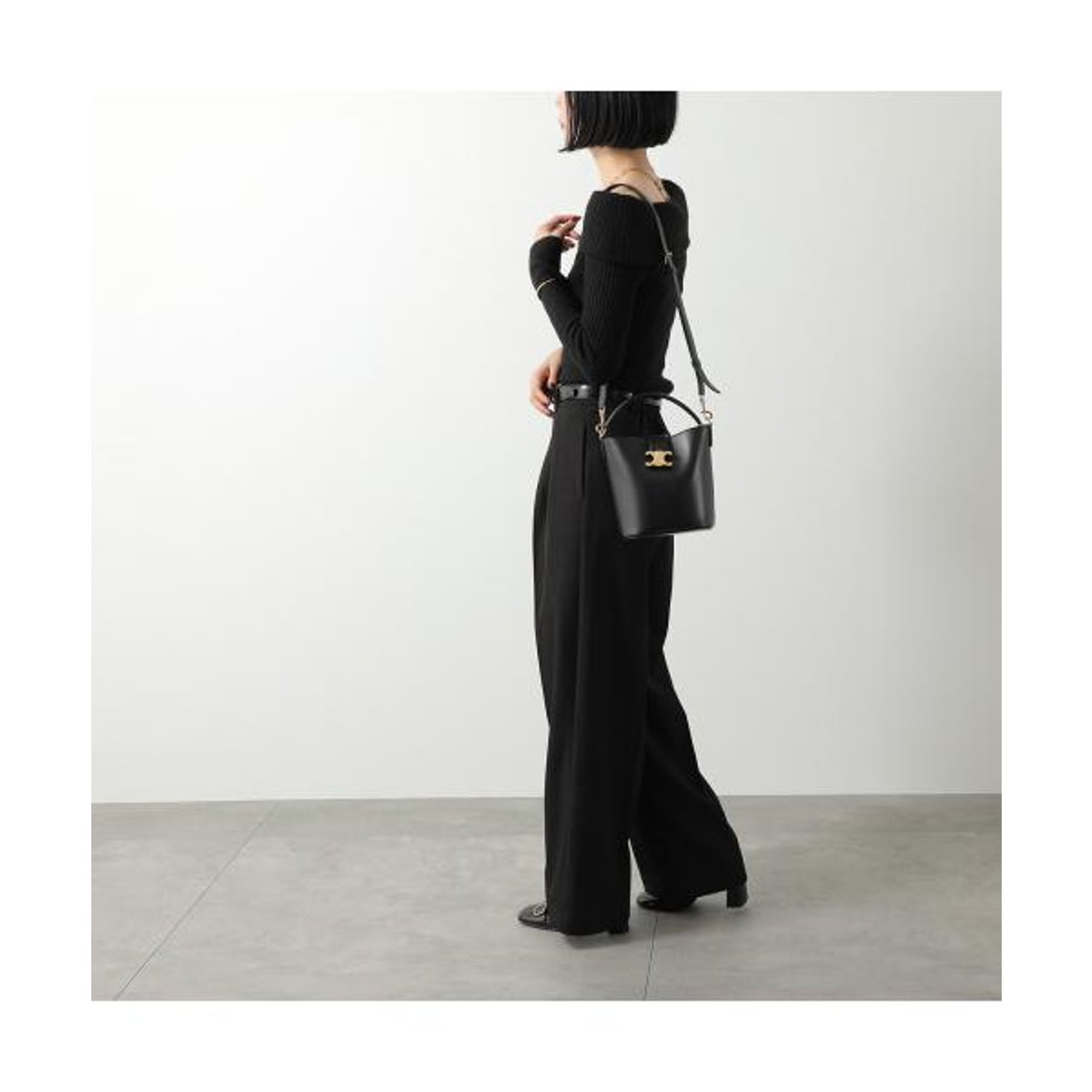 セリーヌ CELINE CELINE ハンドバッグ Small Bucket Louise 119173FX9