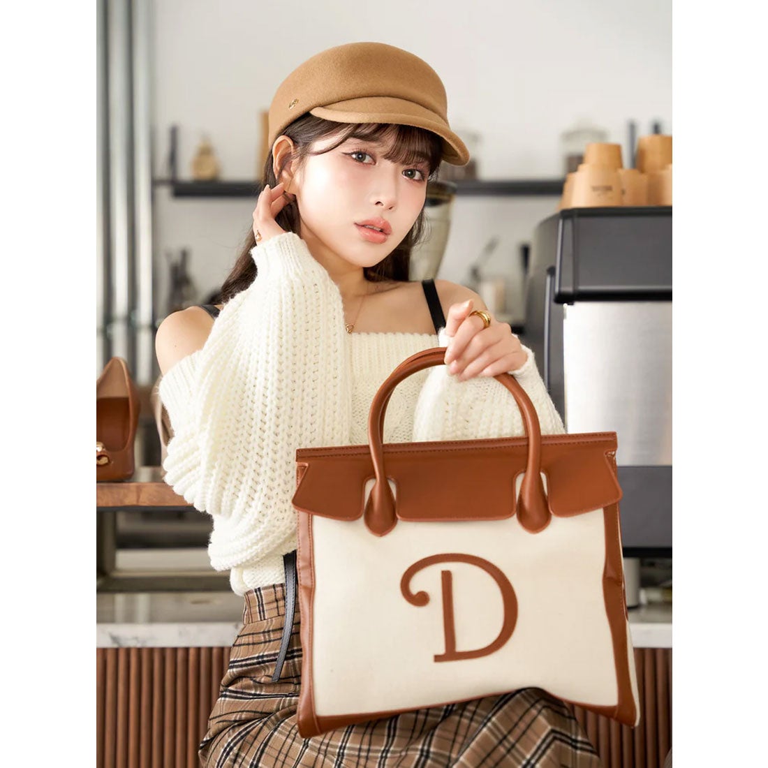 ダーリッチ Darich Dモチーフトートバッグ （キャメル） -靴