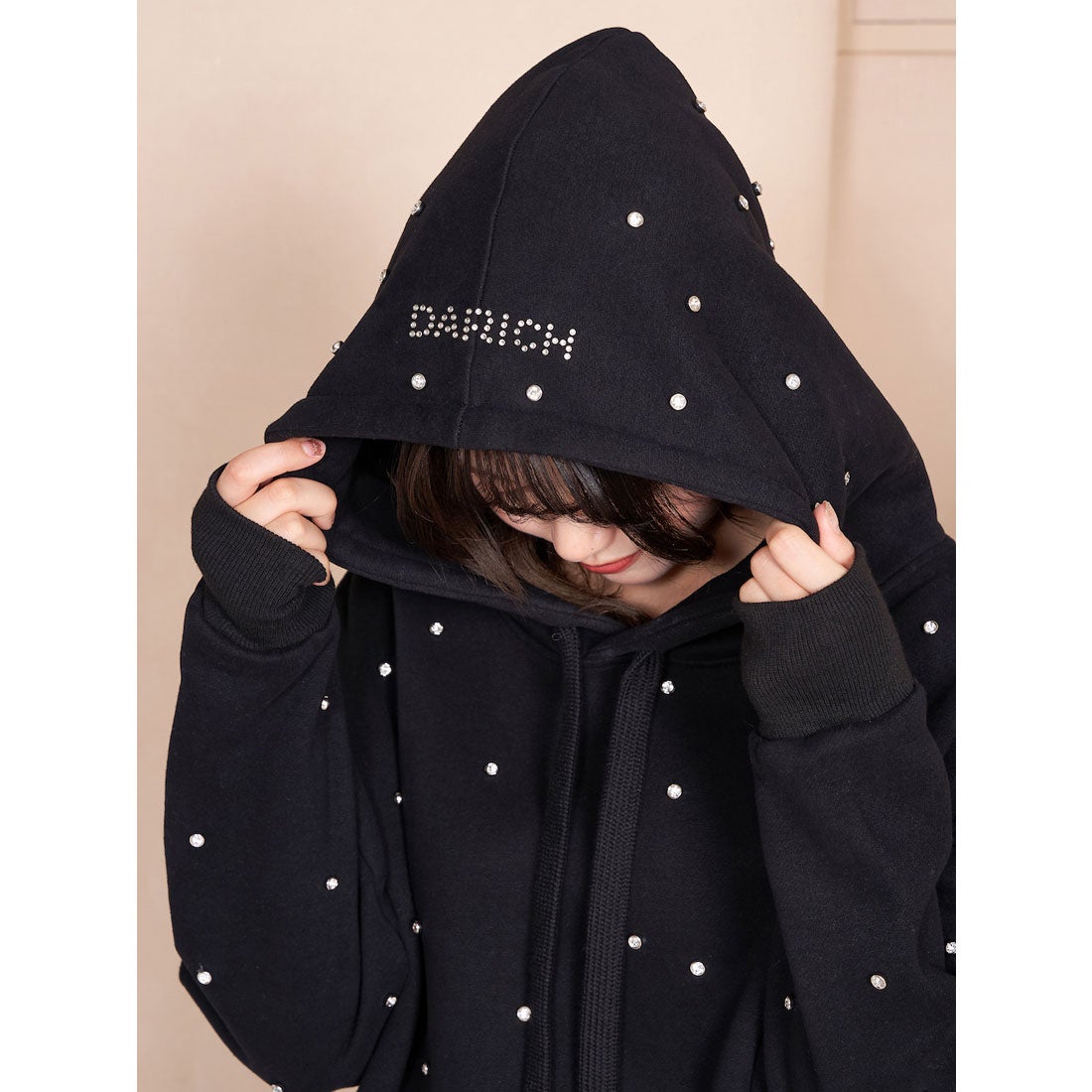 ダーリッチ Darich ランダムビジューフーディ （ブラック