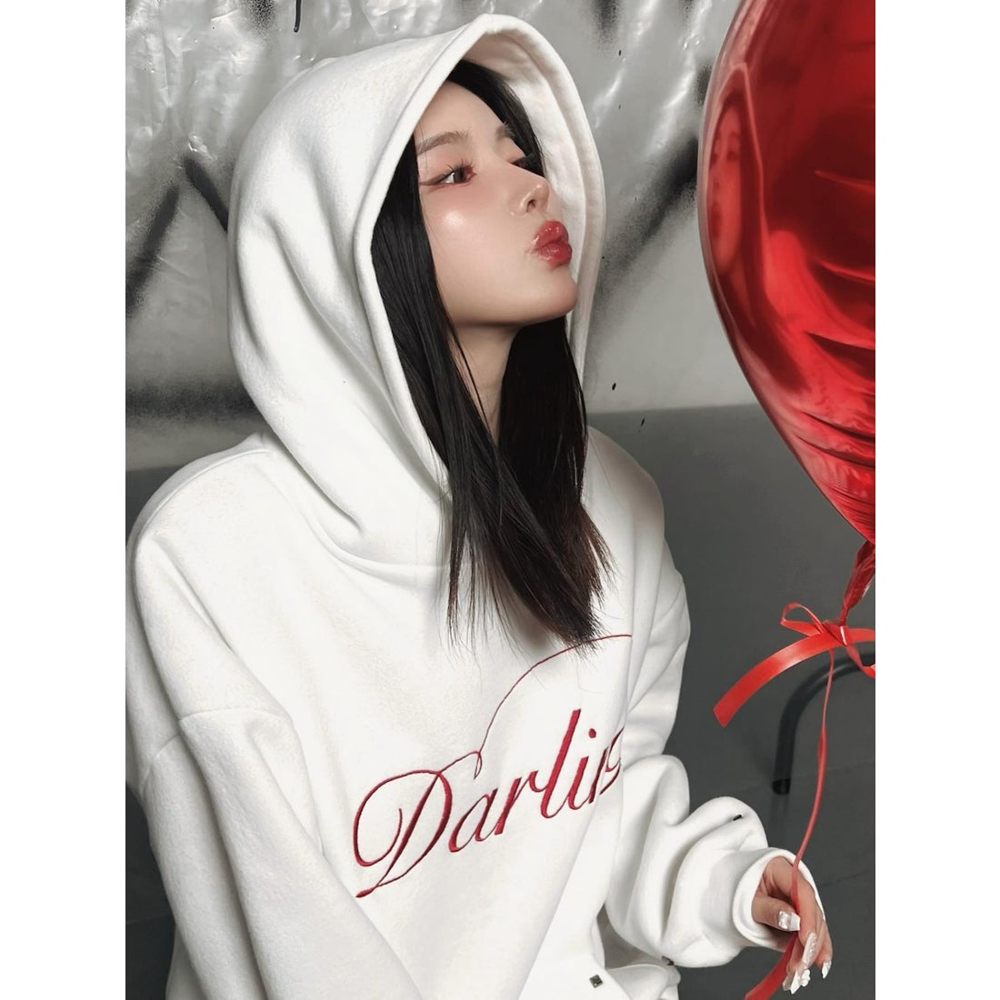 ダーリッチ Darich グラフィックスタッズフーディー （レッド