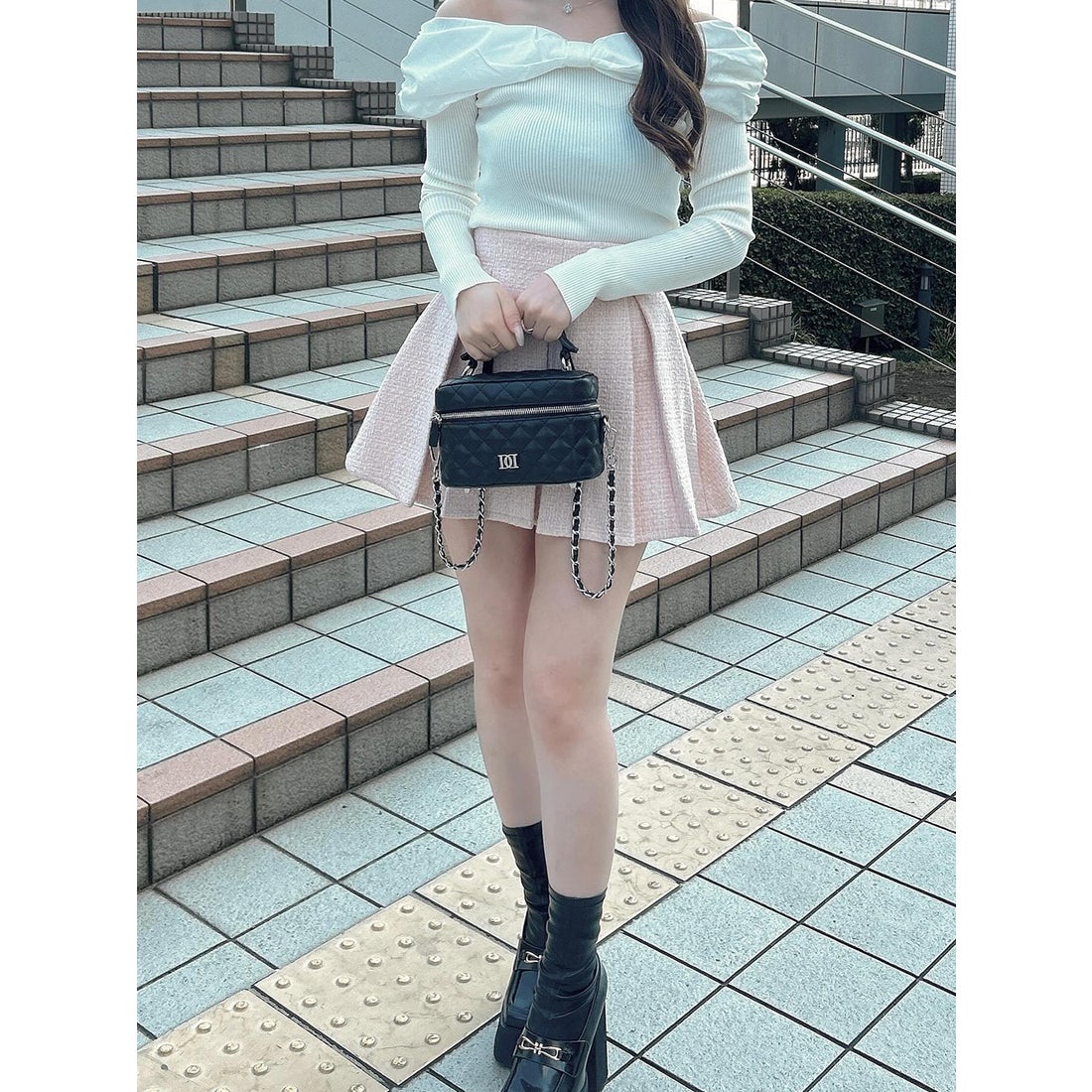 ダーリッチ Darich オフショルリボンニットトップス （ホワイト） -靴