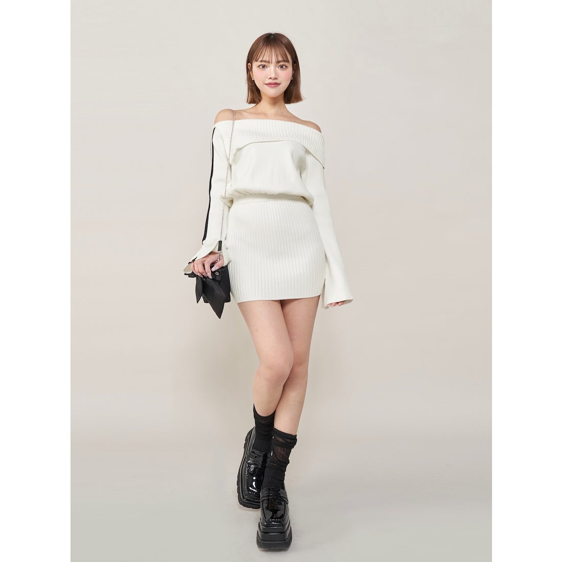 ダーリッチ Darich オフショルラインニットミニワンピース （ホワイト