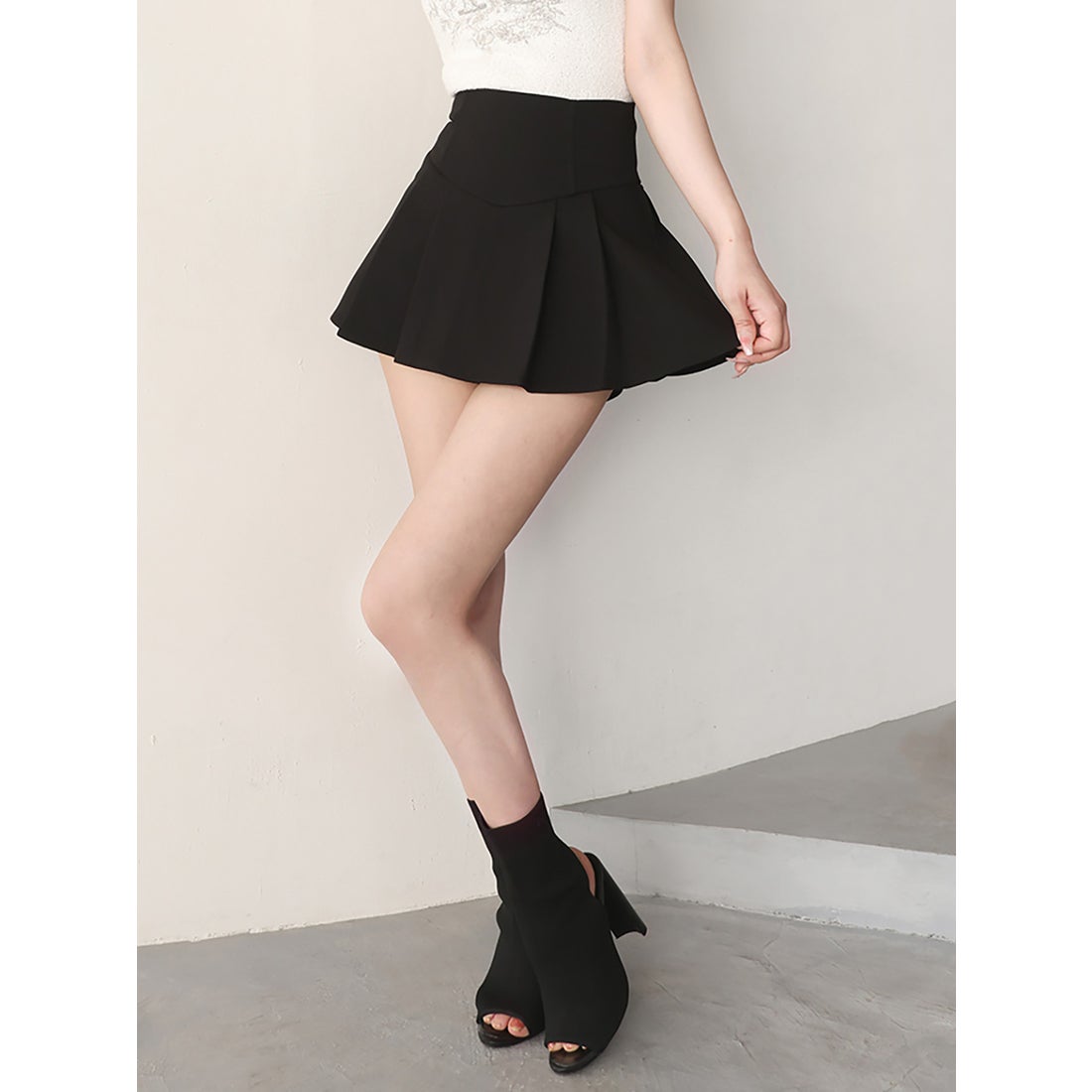 ダーリッチ Darich 美シルエットミニスカート （ブラック