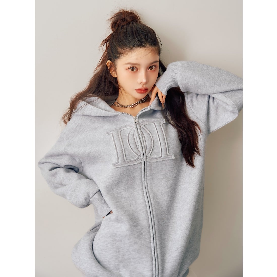 ダーリッチ Darich アップリケDDロゴパーカー （グレー