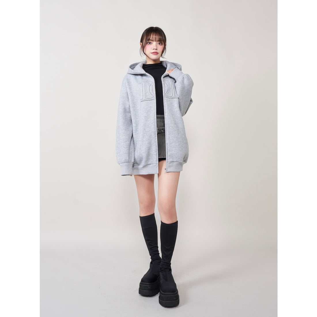 ダーリッチ Darich アップリケDDロゴパーカー （グレー