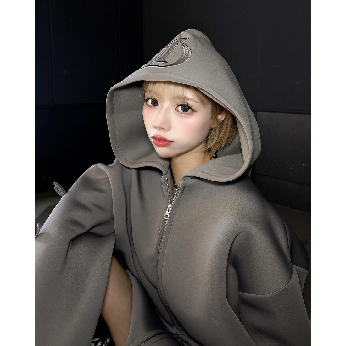 ダーリッチ Darich アップリケDDロゴパーカー （グレー