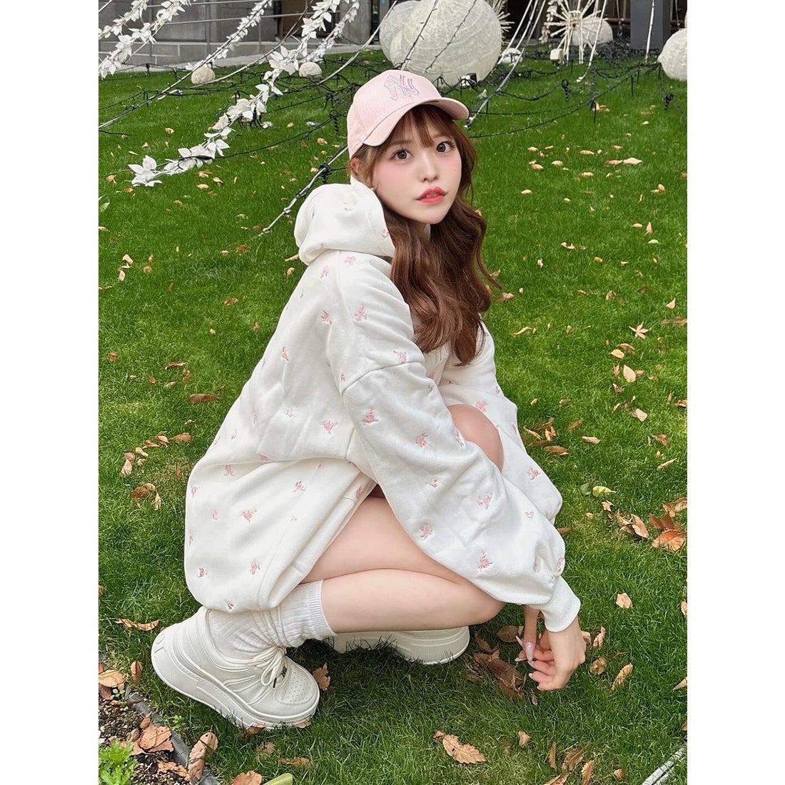 ダーリッチ Darich フラワーエンブロイダリービッグフーディ