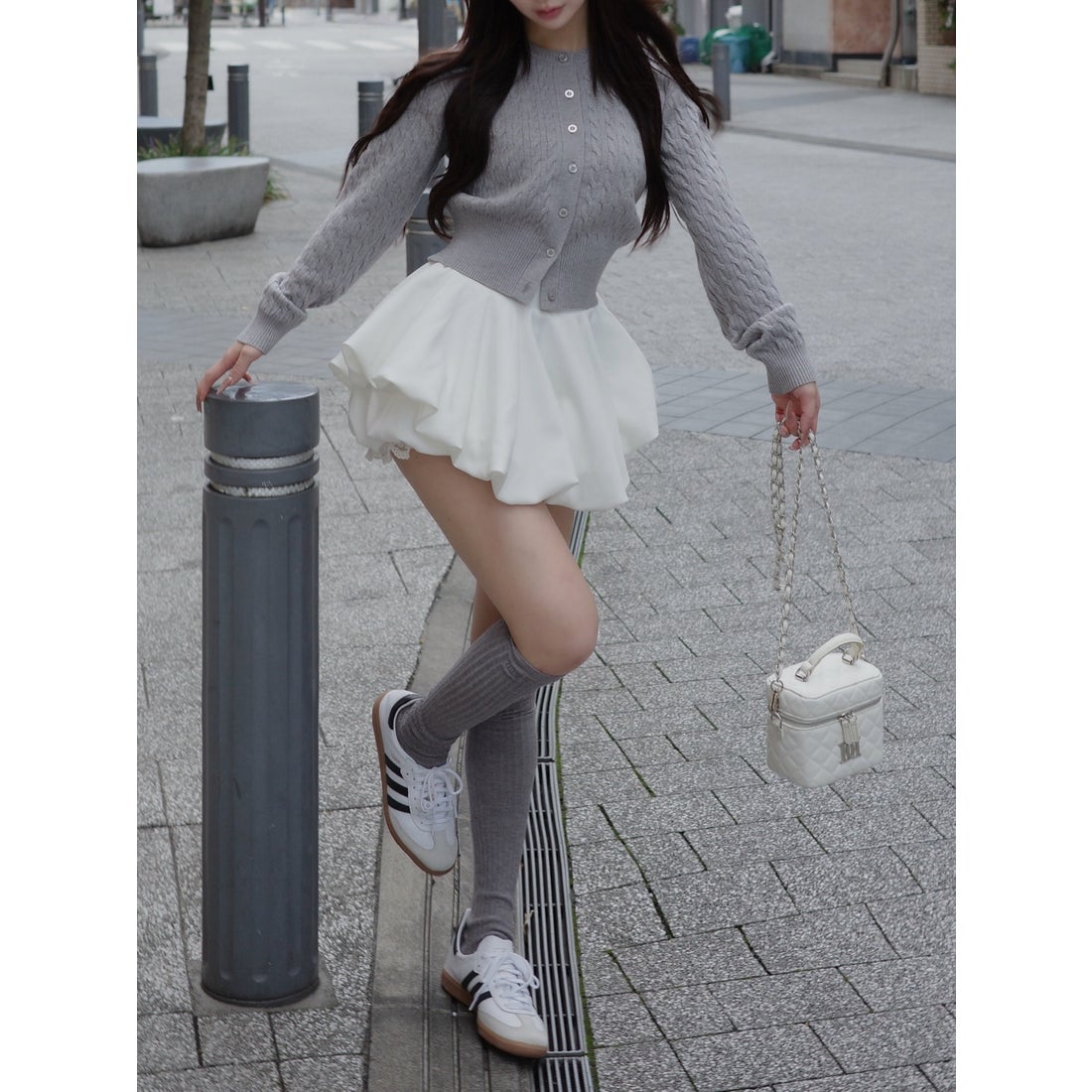 ダーリッチ Darich ボリュームバルーンミニスカート （ブラック） -靴