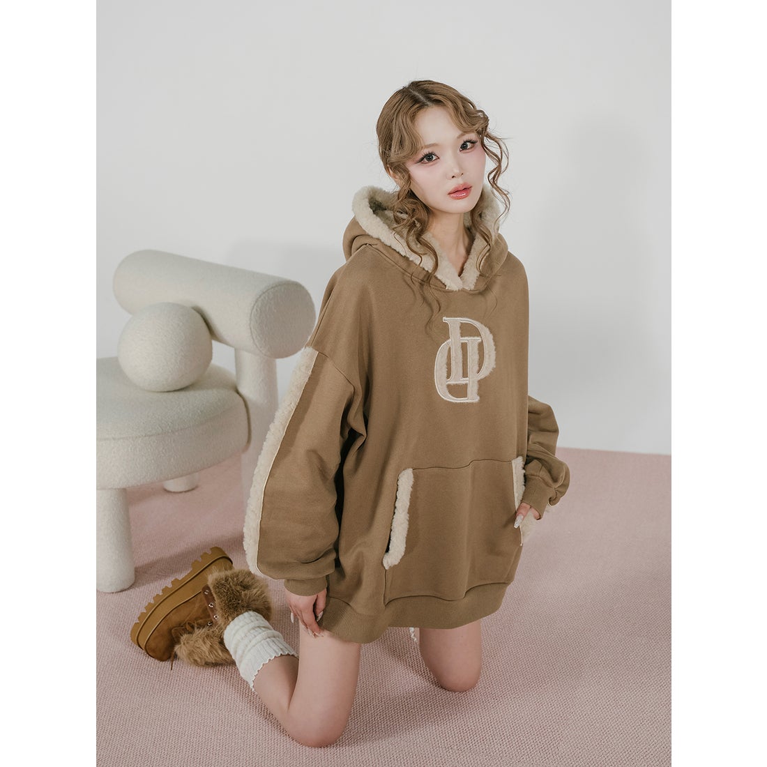 ダーリッチ Darich DDボアスウェットフーディー （モカ