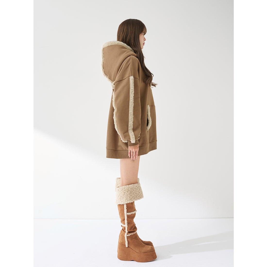 ダーリッチ Darich DDボアスウェットフーディー （アイボリー