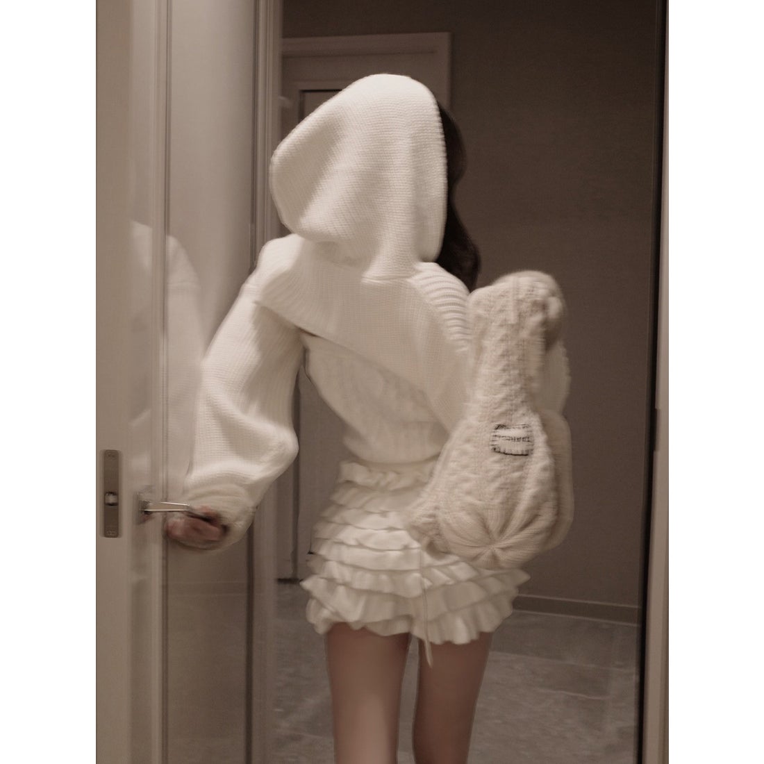 ダーリッチ Darich フリルニットコンビネゾン （ホワイト） -靴