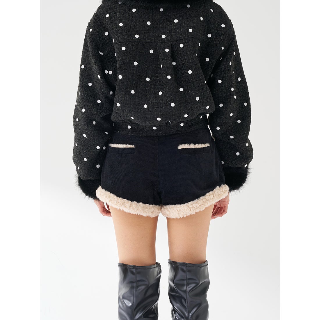 ダーリッチ Darich ポイントボアコーデュロイショートパンツ