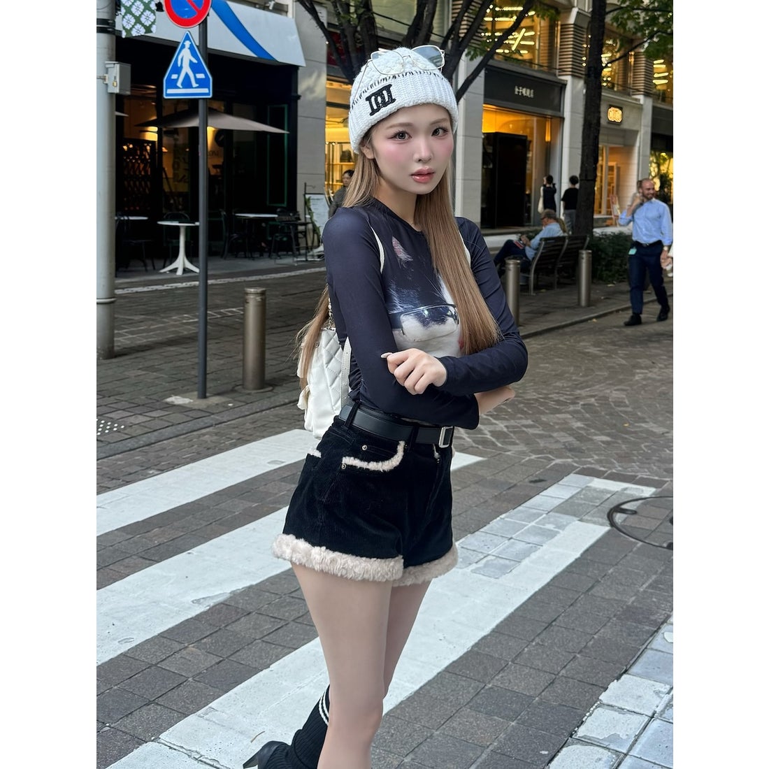 ダーリッチ Darich ポイントボアコーデュロイショートパンツ