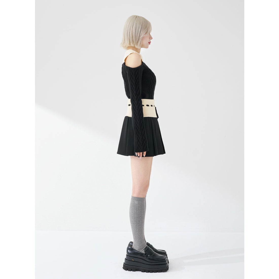 ダーリッチ Darich ショルダーオープンニットセットアップ （ブラック