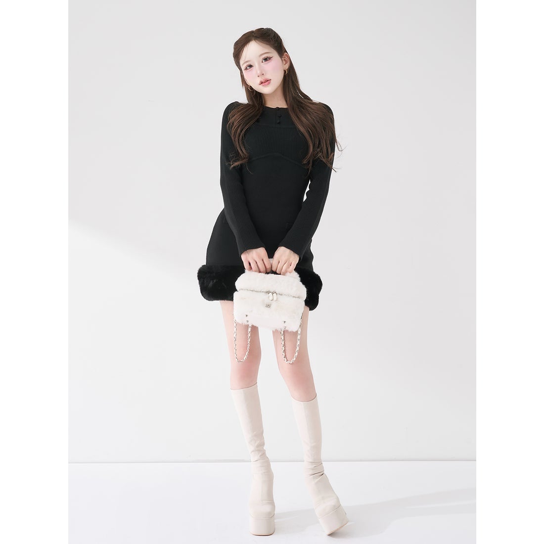 ダーリッチ Darich ビジューケープニットミニワンピース （ブラック