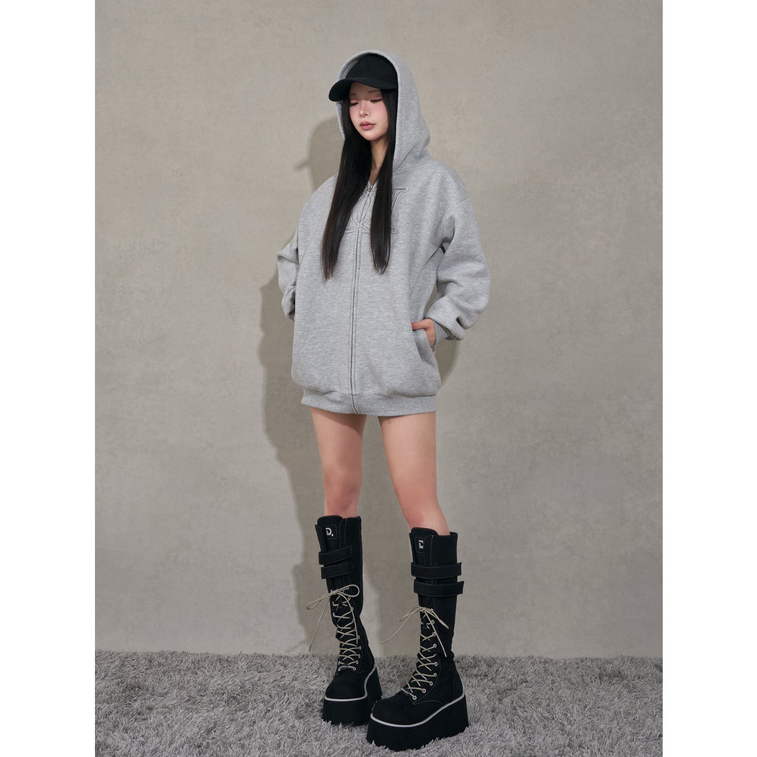 ダーリッチ Darich アップリケDDロゴパーカー （グレー