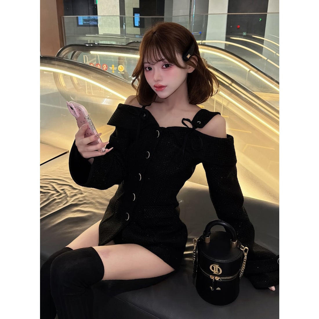 新品未使用タグ付き】darich ボンディングツイードオフショル