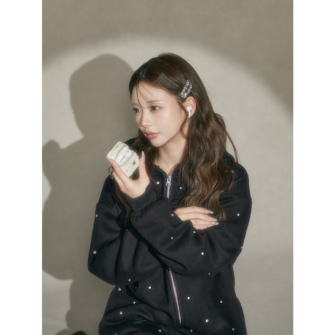 ダーリッチ Darich キルティングビジューAirPodsケース （ホワイト