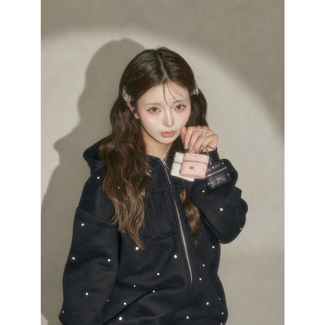 ダーリッチ Darich キルティングビジューAirPodsケース （ブラック