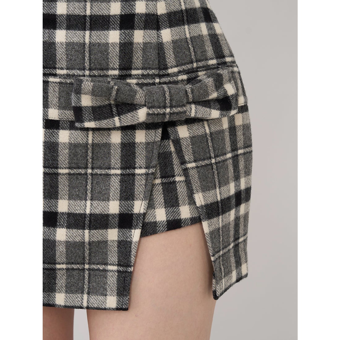 ダーリッチ Darich スリットチェックリボンミニスカート （グレー