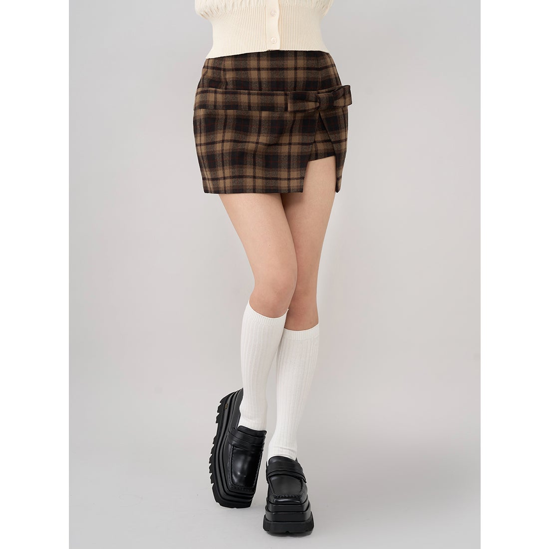ダーリッチ Darich スリットチェックリボンミニスカート （ブラウン