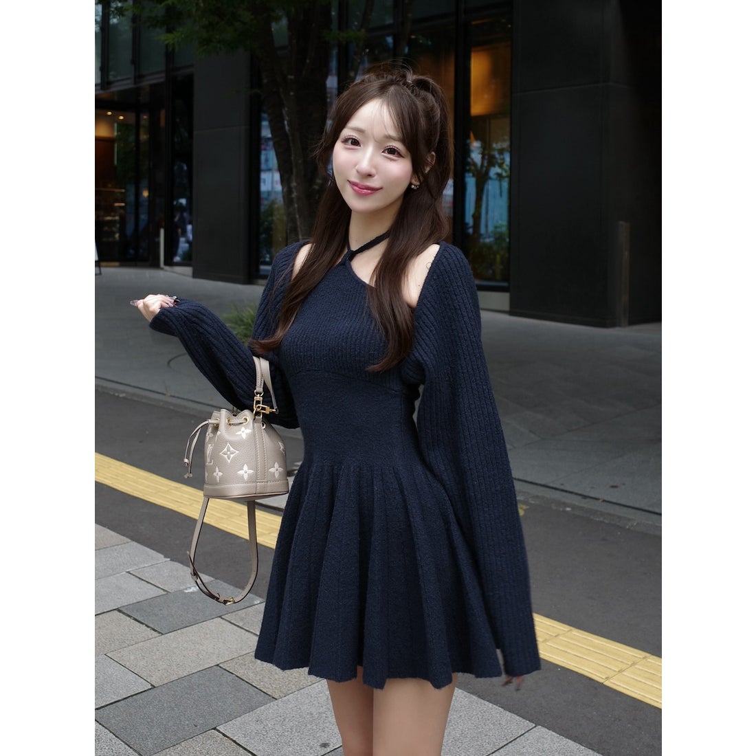 ダーリッチ Darich ホルターフレアニットミニワンピース （ネイビー