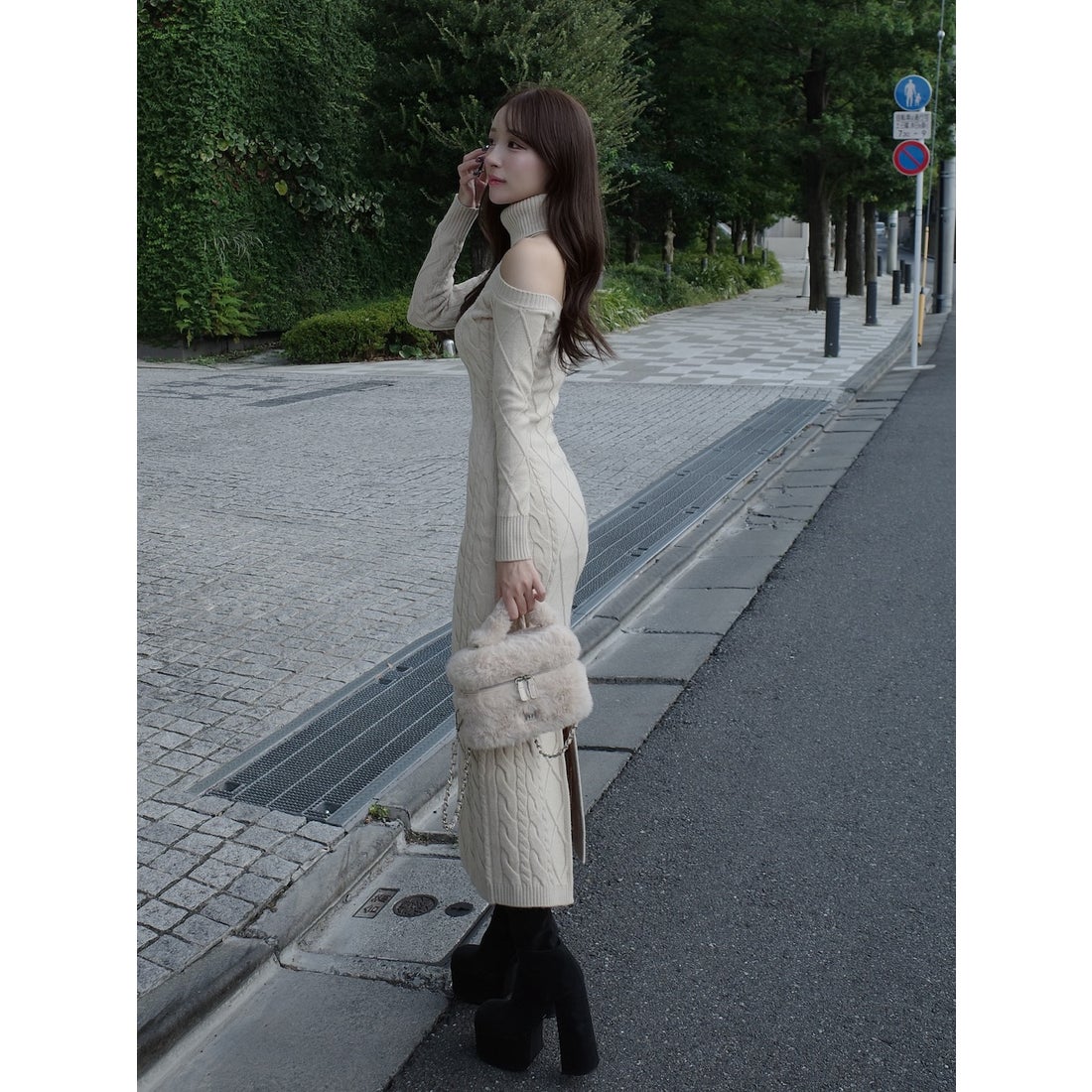 ダーリッチ Darich オープンショルダーケーブルニットロングワンピース