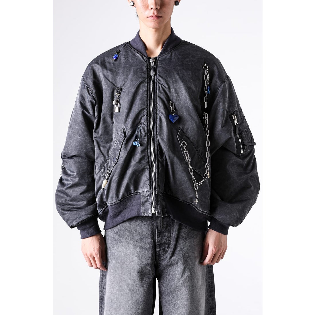 ダブレット doublet Key Chain Decorated Bomber Jacket （Grey