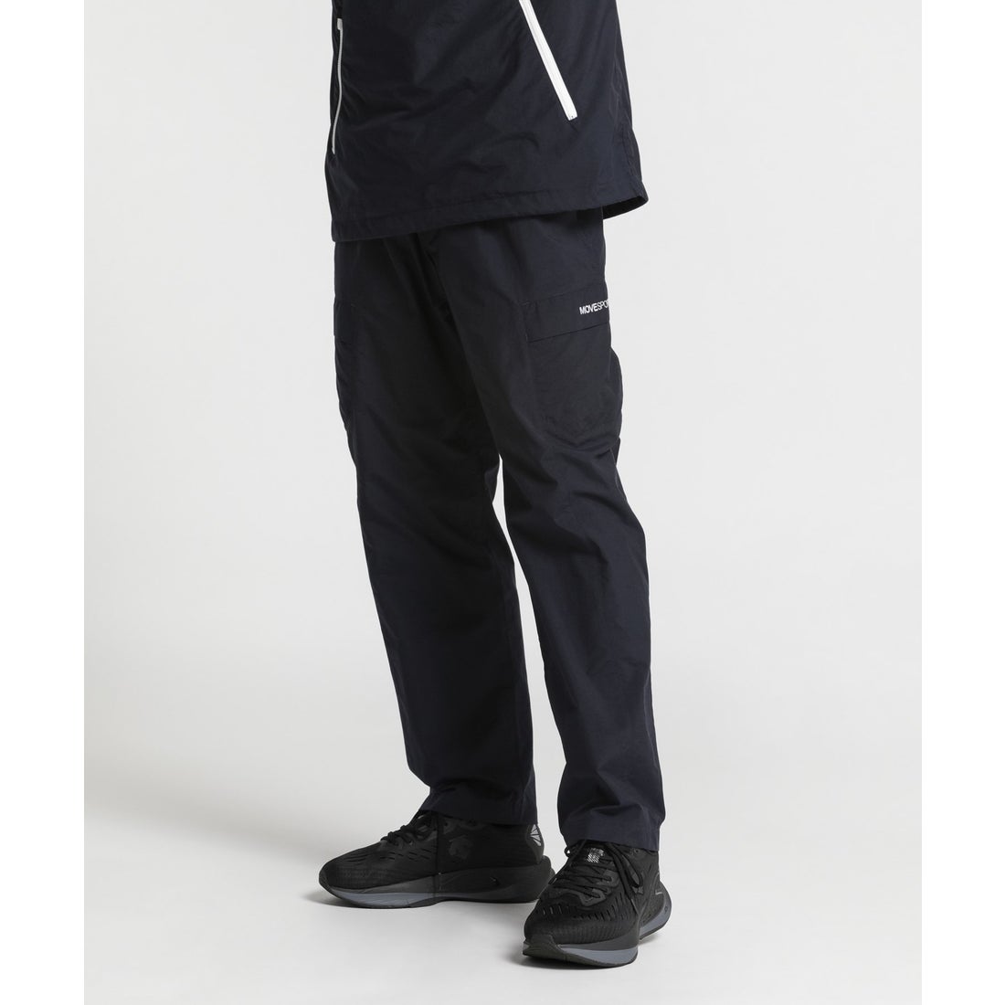 MoveSport ナイロンスパンライク カーゴパンツ -デサントストア