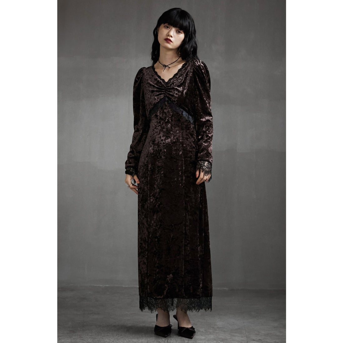 エトル etoll. クラッシュベロアランジェリー風ドレス （ブラウン