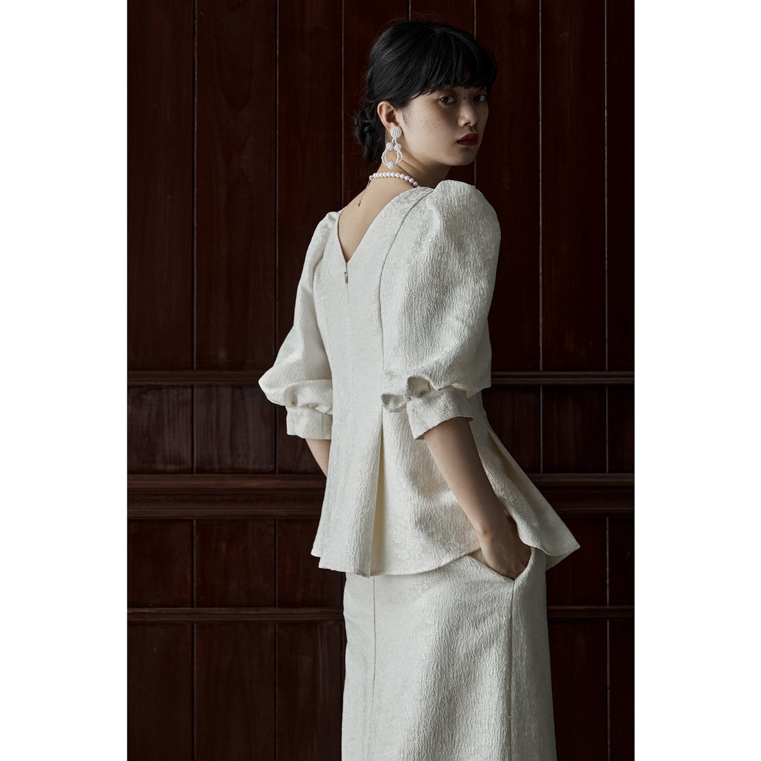 エトル etoll. フラワージャガードセットアップドレスペプラムブラウス
