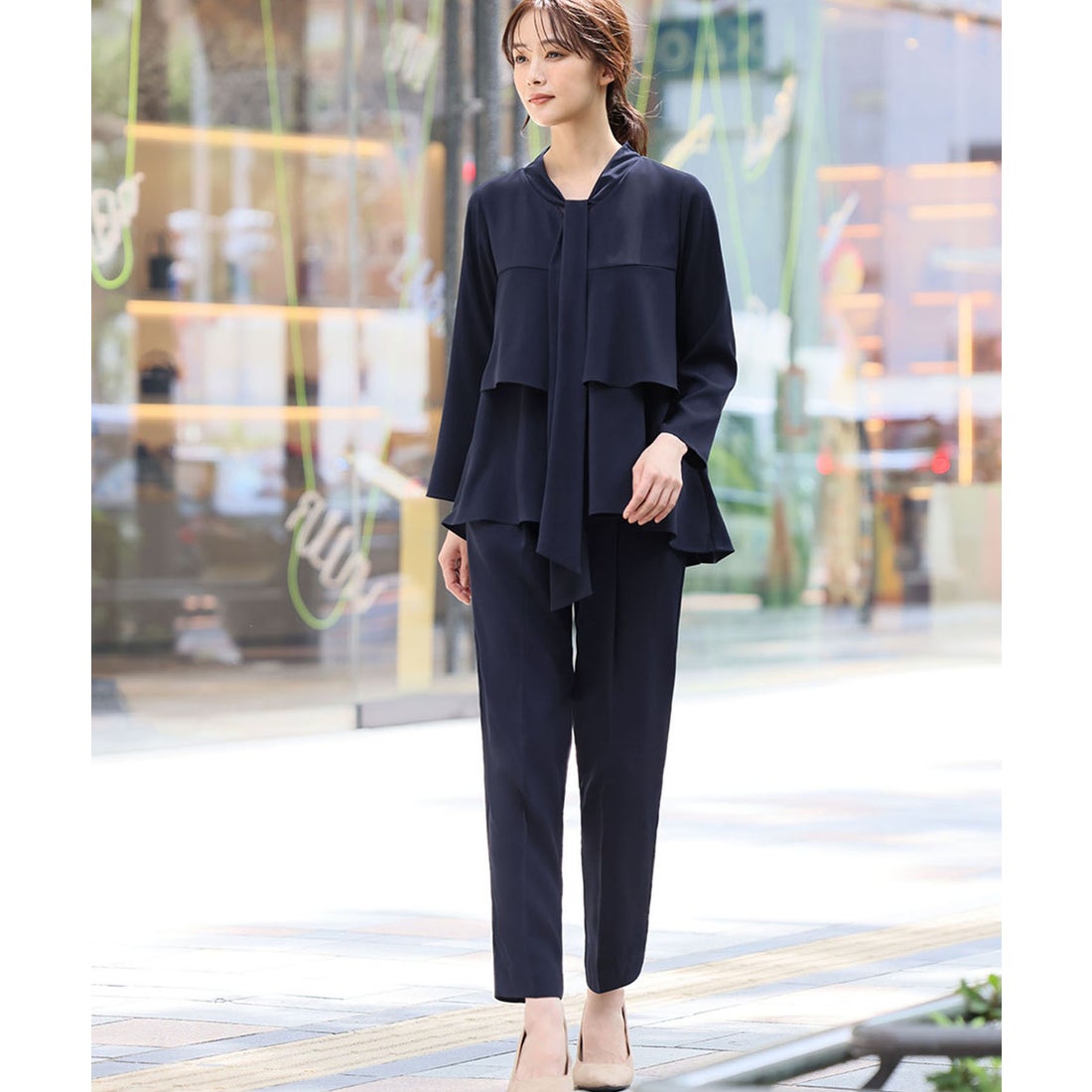 フロリア Flolia ボウタイティアードブラウス テーパードパンツ