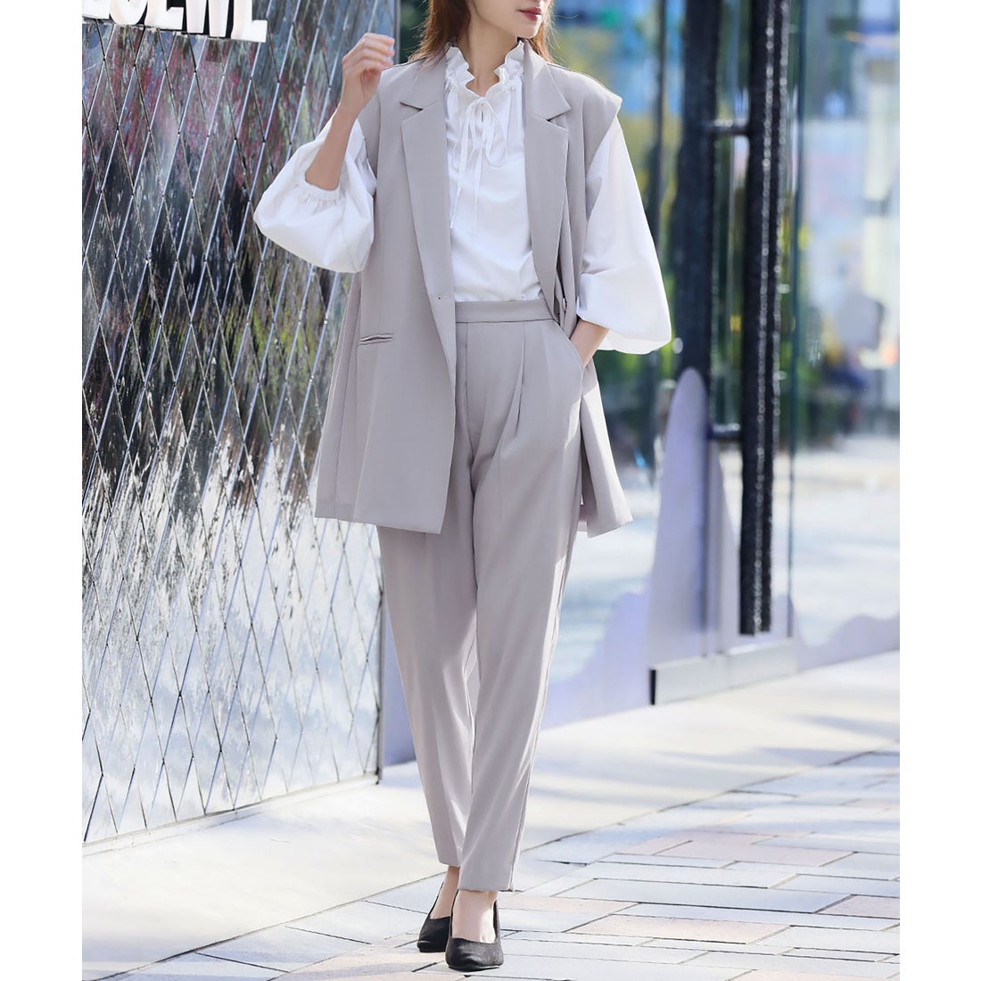 フロリア Flolia ダブルテーラードジレ ワンタックテーパードパンツ