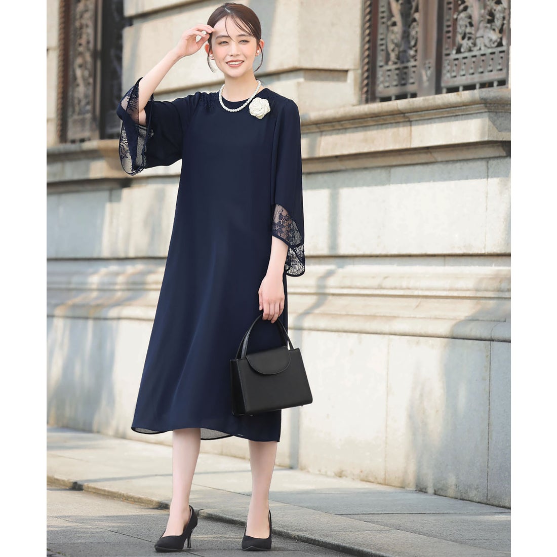 フロリア Flolia 【喪服・礼服】レース切替えフレアスリーブIライン