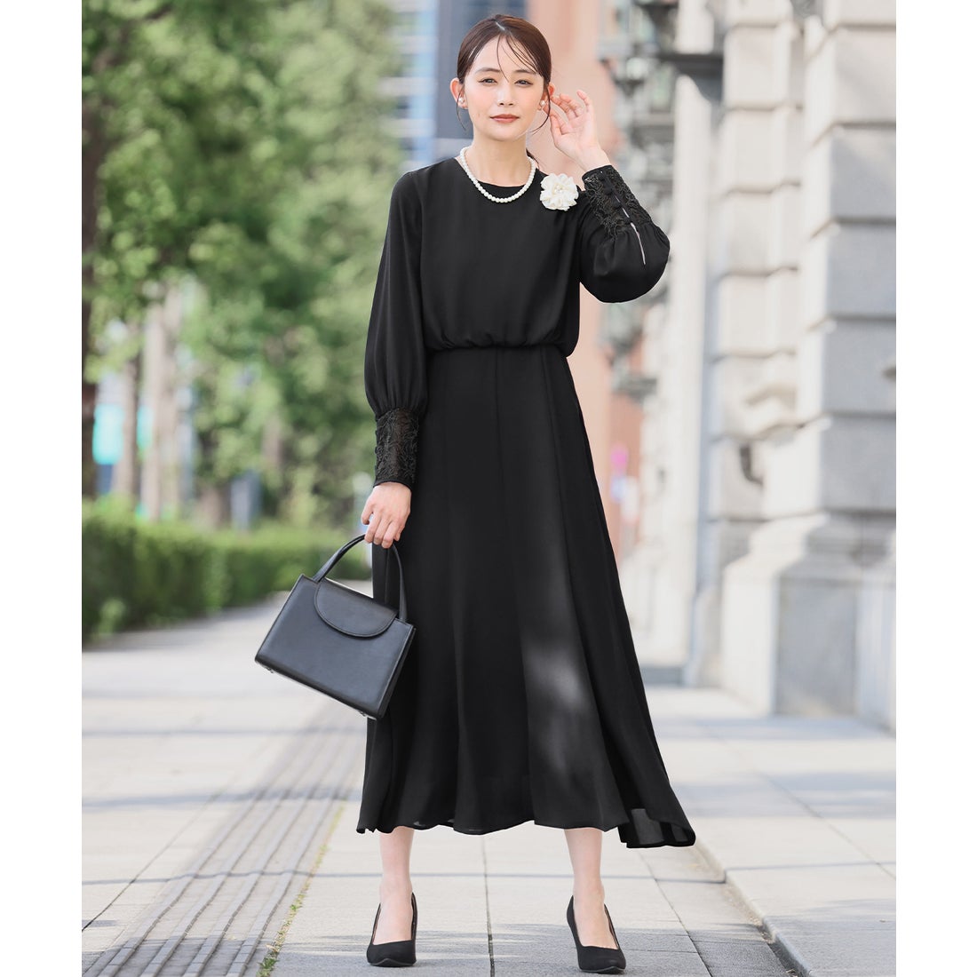 フロリア Flolia 【喪服・礼服】レースカフスブラウジングマーメイド