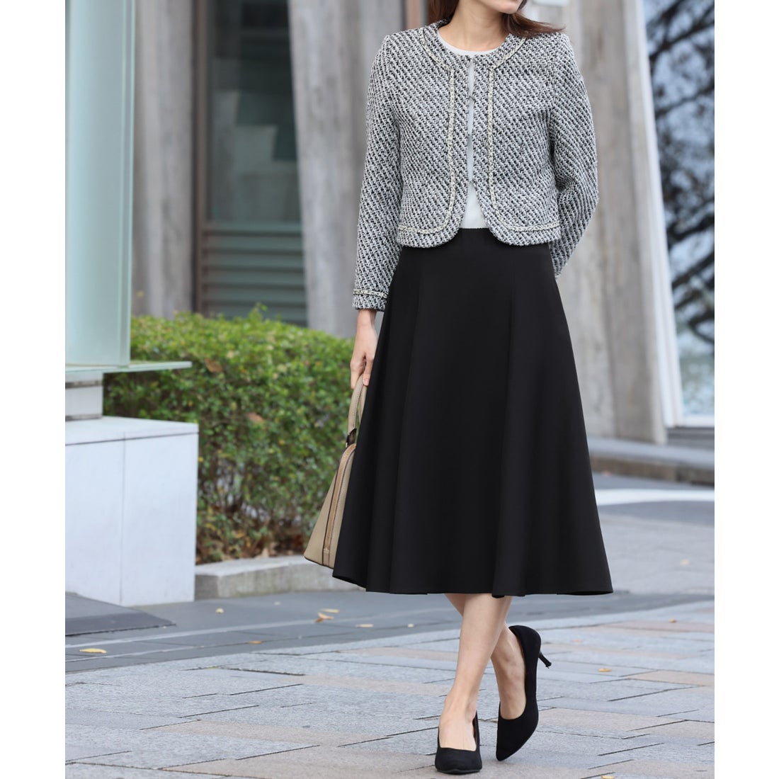 フロリア Flolia ツイードノーカラージャケット フレアスカート