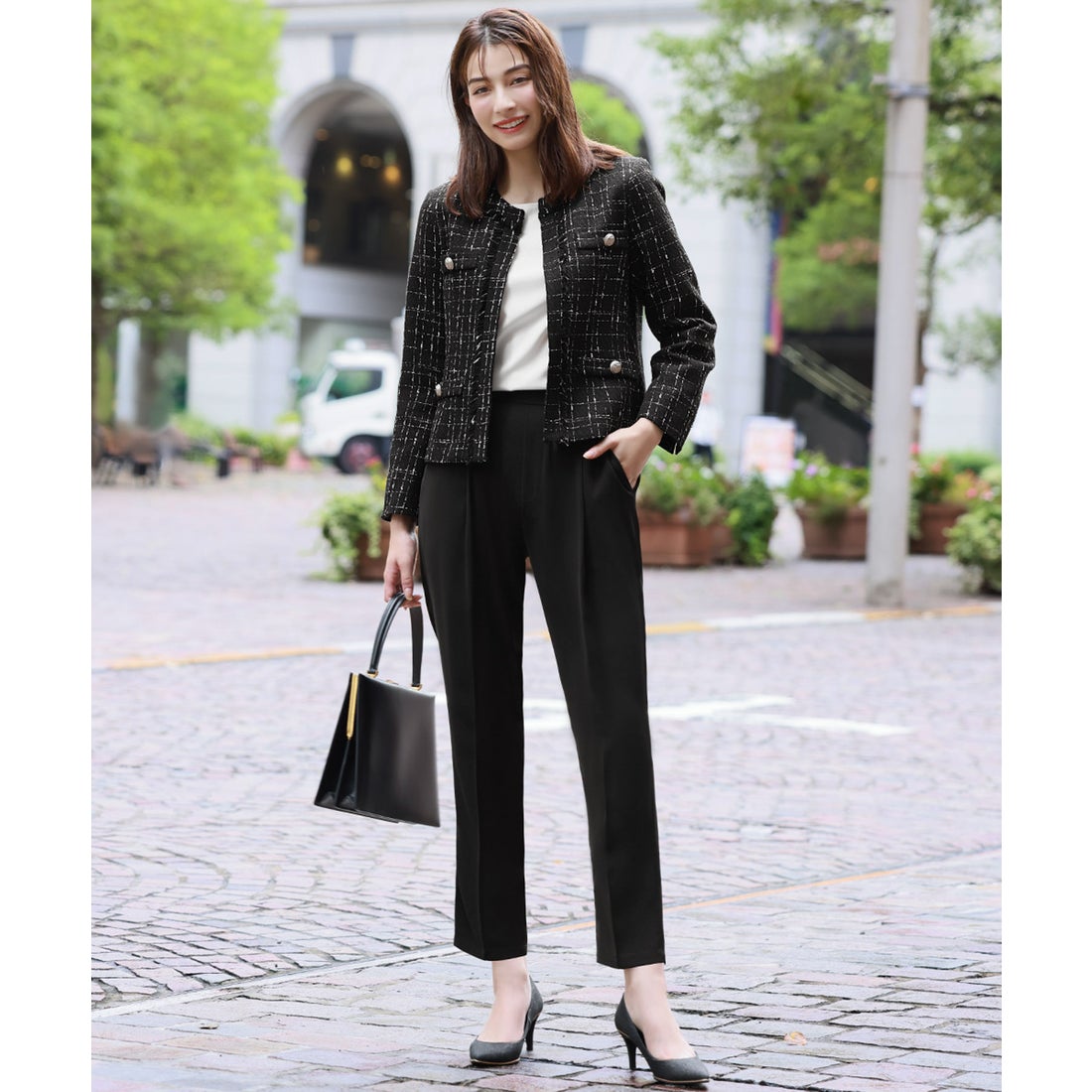 フロリア Flolia チェック柄ツイードノーカラージャケット テーパード