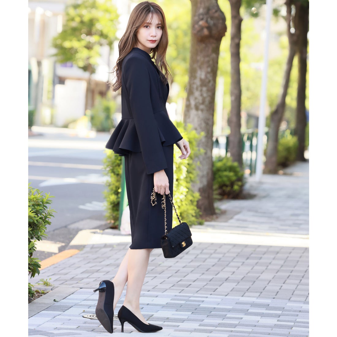 フロリア Flolia ノーカラーペプラムジャケット コクーンワンピース