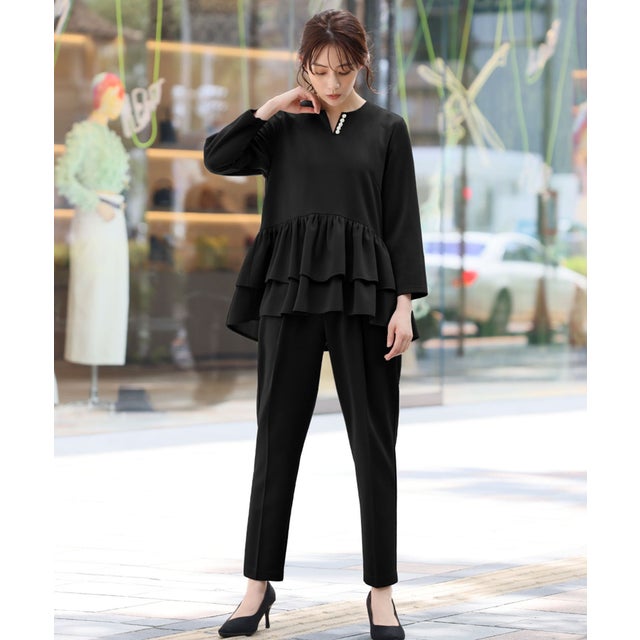 フロリア Flolia ティアードフリルブラウス テーパードパンツ 2点