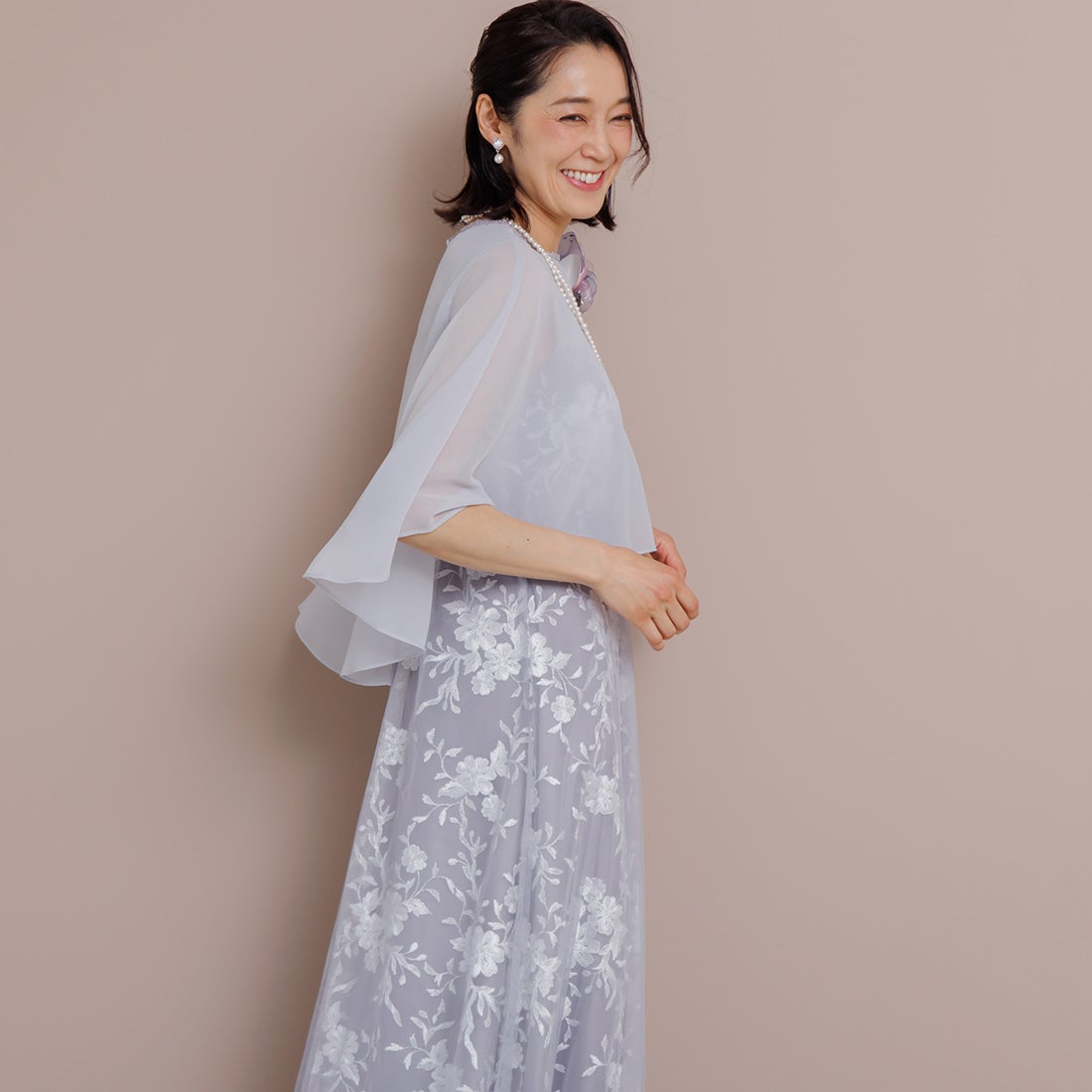 フォルムフォルマ form forma ケープとレースドレス2点セット《マザー