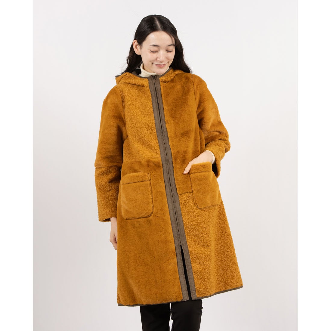 ファイン FINE パッチワークフェイクムートンリバーシブルコート