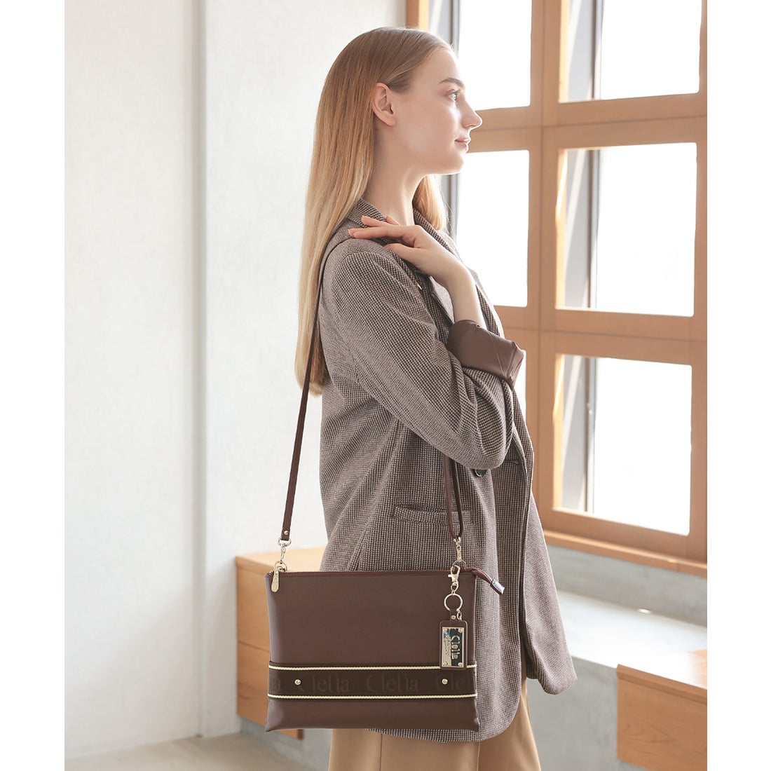 クレリア Clelia クラッチバッグ レディース 2way ショルダーベルト
