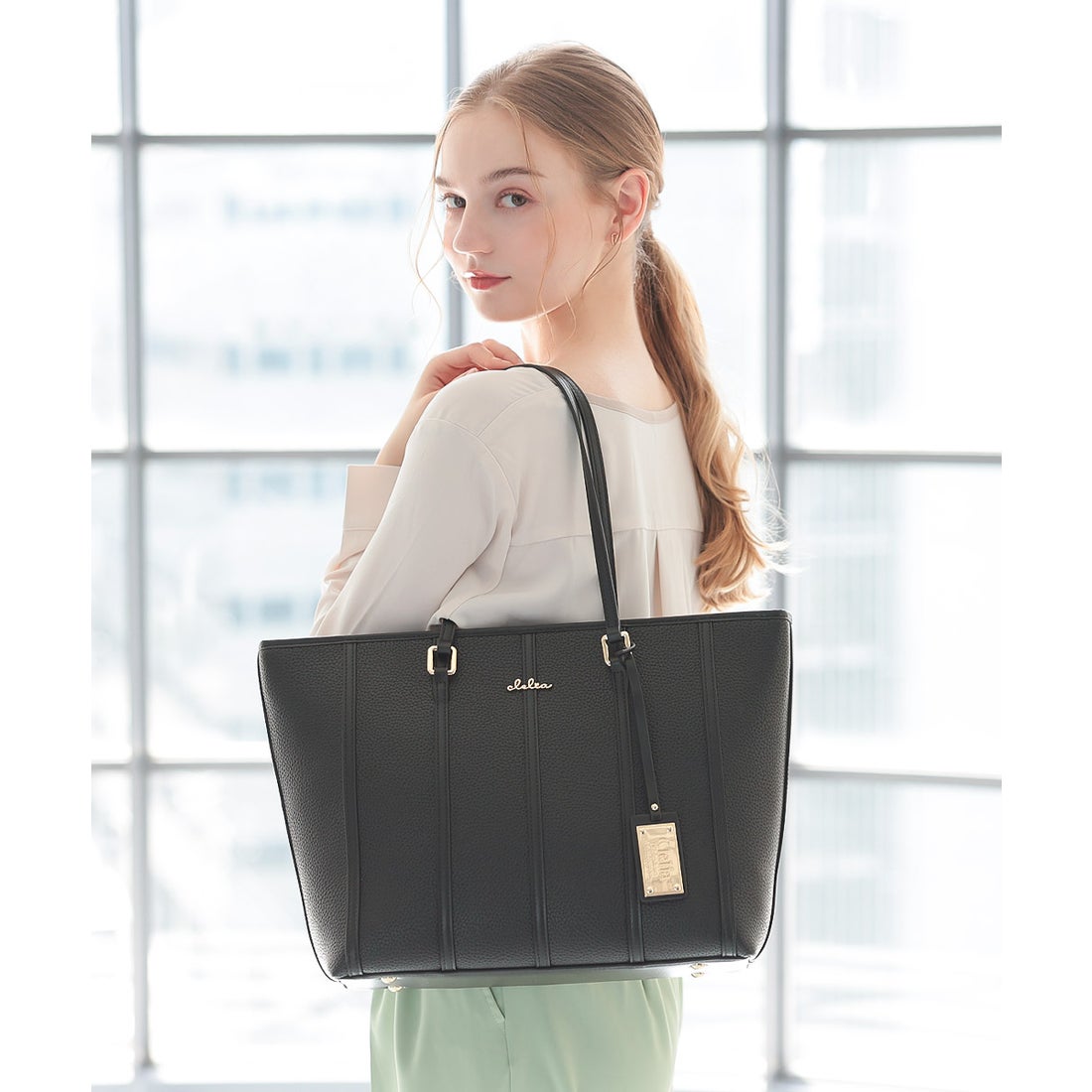 クレリア Clelia 【TVドラマ使用】トートバッグ レディース 大容量 A4